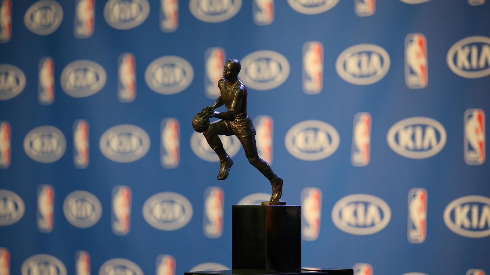 Trophées NBA : les finalistes connus - Le Club-École