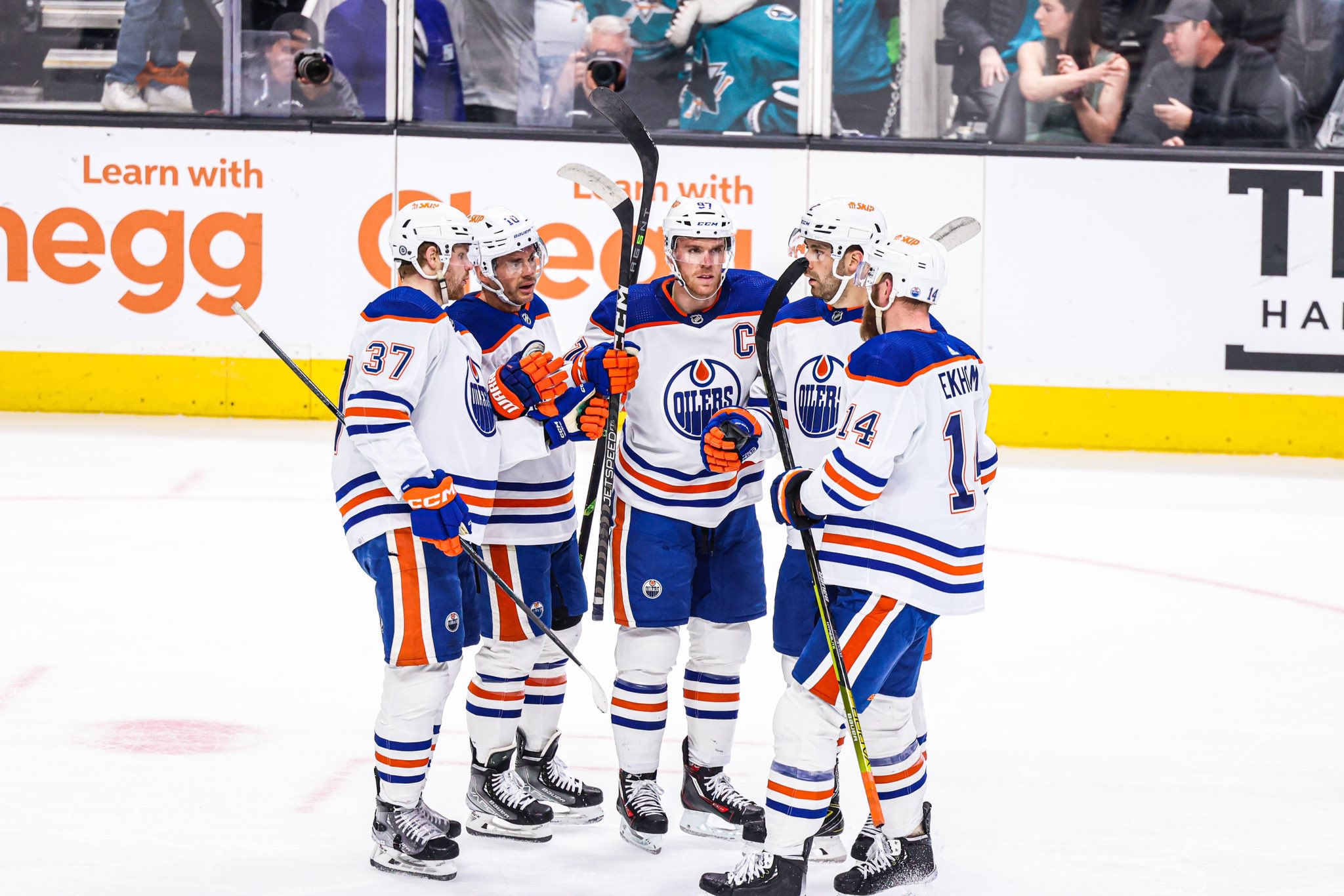 NHL : Saint-Louis remporte sa première Coupe Stanley